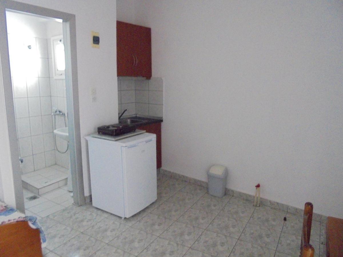 לימנריה Villa Chrissa מראה חיצוני תמונה