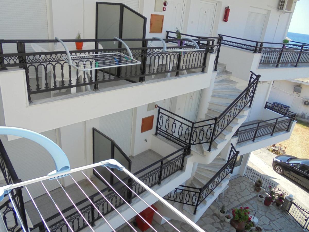 לימנריה Villa Chrissa מראה חיצוני תמונה